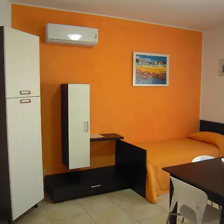 Apart Otel Vacanze Anni 20 *